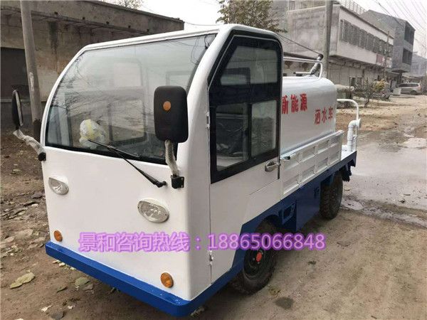 新能源四輪灑水車