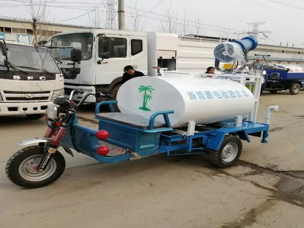 新能源電動(dòng)三輪灑水車
