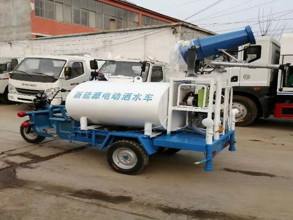 新能源電動(dòng)三輪灑水車