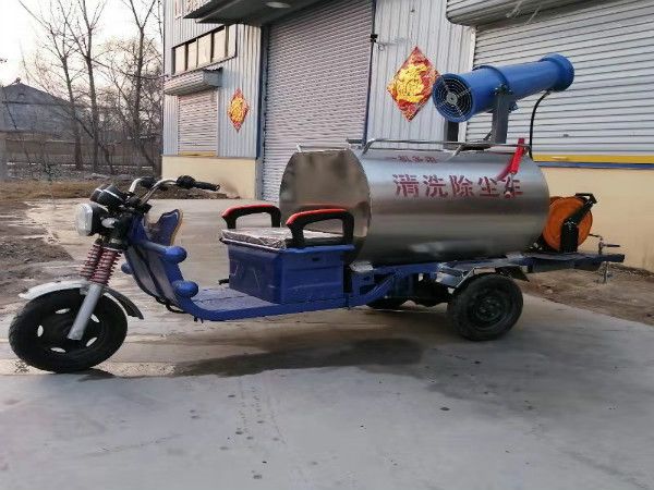 新能源電動(dòng)三輪灑水車