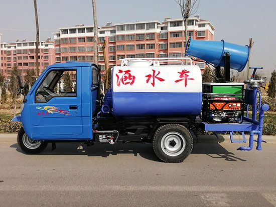 五征霧炮灑水車