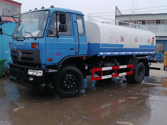 12噸灑水車