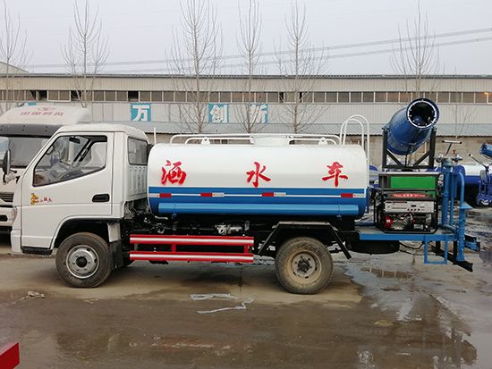 5噸灑水車