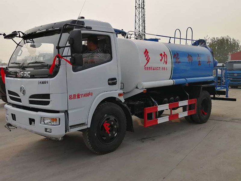 東風(fēng)福瑞卡8立方霧炮灑水車(chē)