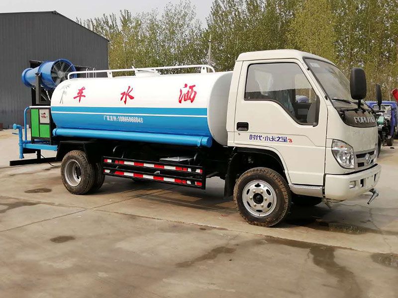 福田5噸霧炮灑水車