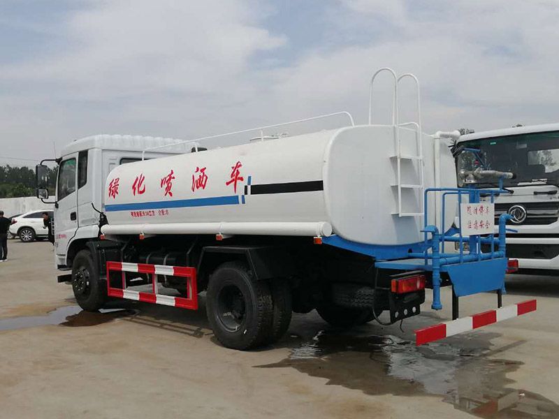 東風(fēng)華神12立方灑水車