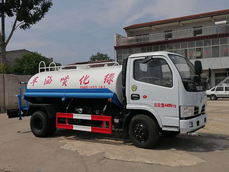 東風(fēng)福瑞卡5立方灑水車