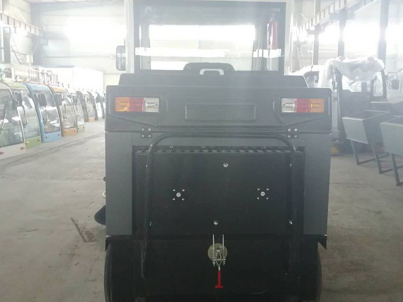 新能源掃地車