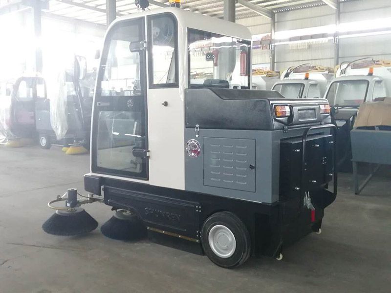 新能源掃地車