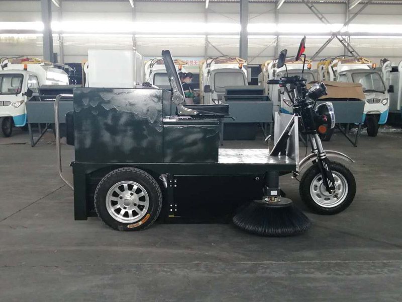 新能源掃地車