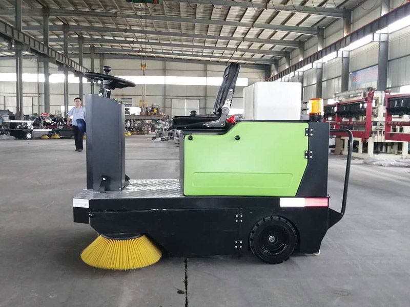 新能源掃地車