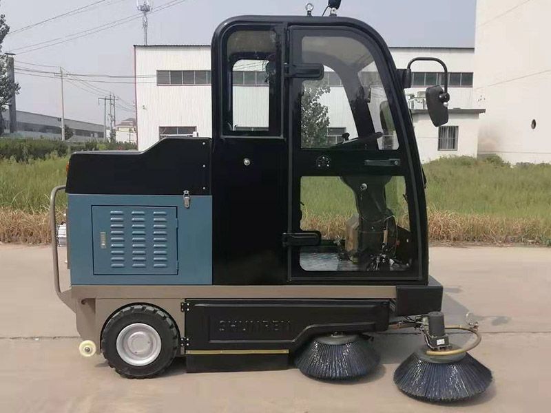 新能源五刷掃地車