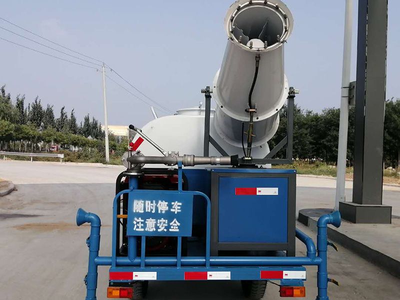 五征霧炮消毒車