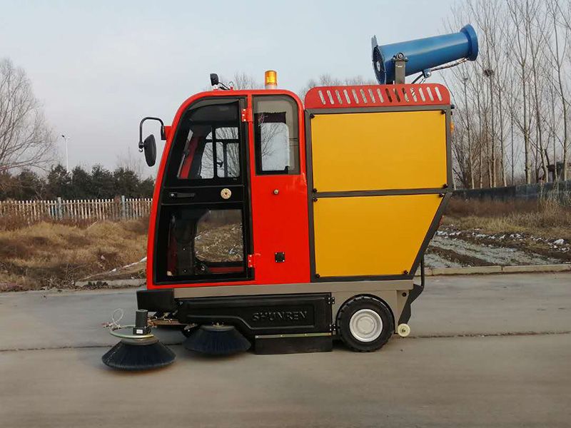 霧炮消毒與掃地一體車