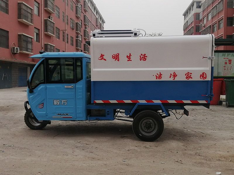 電動(dòng)4立方灑水車