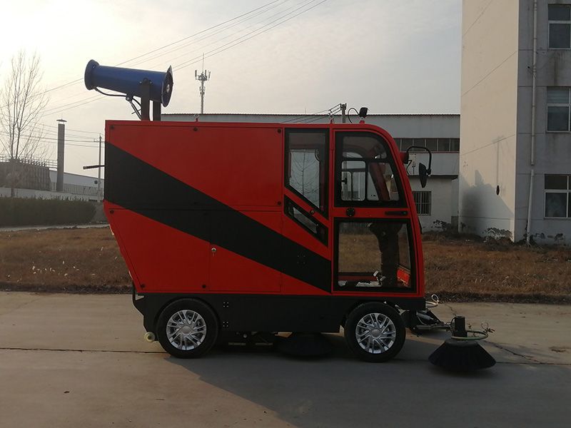 多功能掃地車