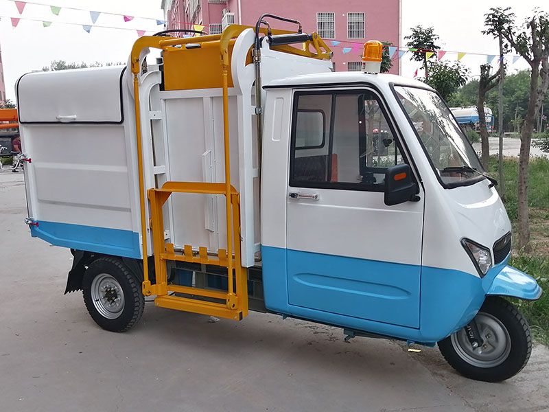 多功能垃圾車(chē)