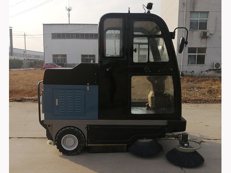 電動(dòng)掃地車(chē)