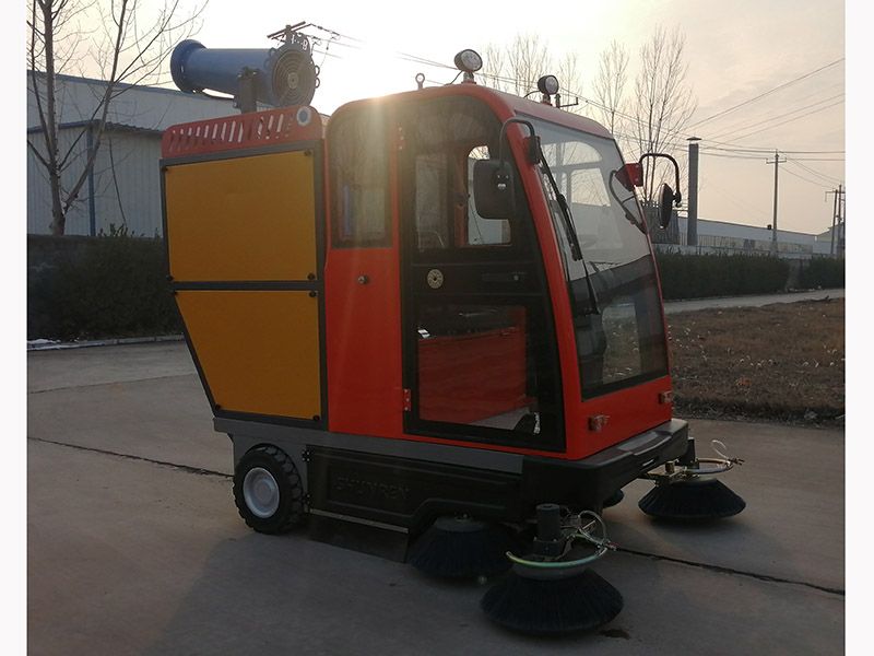 多功能掃地車