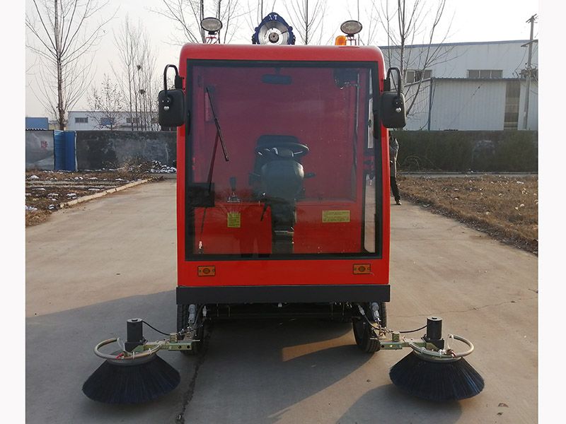 多功能掃地車