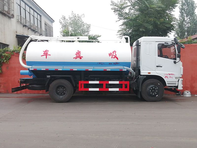 東風12立方吸糞車