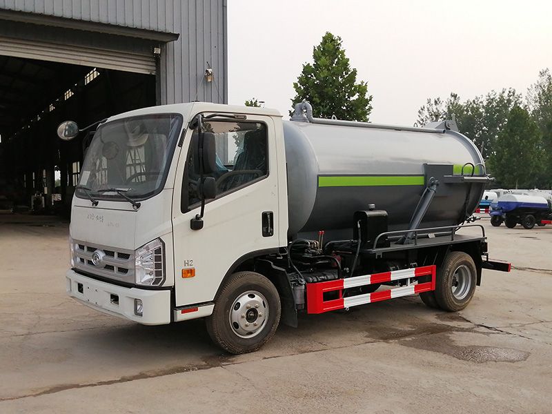 福田吸污車