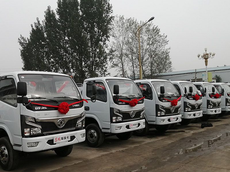 東風(fēng)吸污車