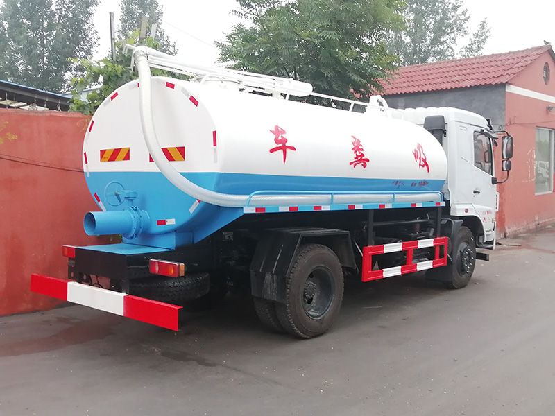 東風(fēng)12立方吸糞車
