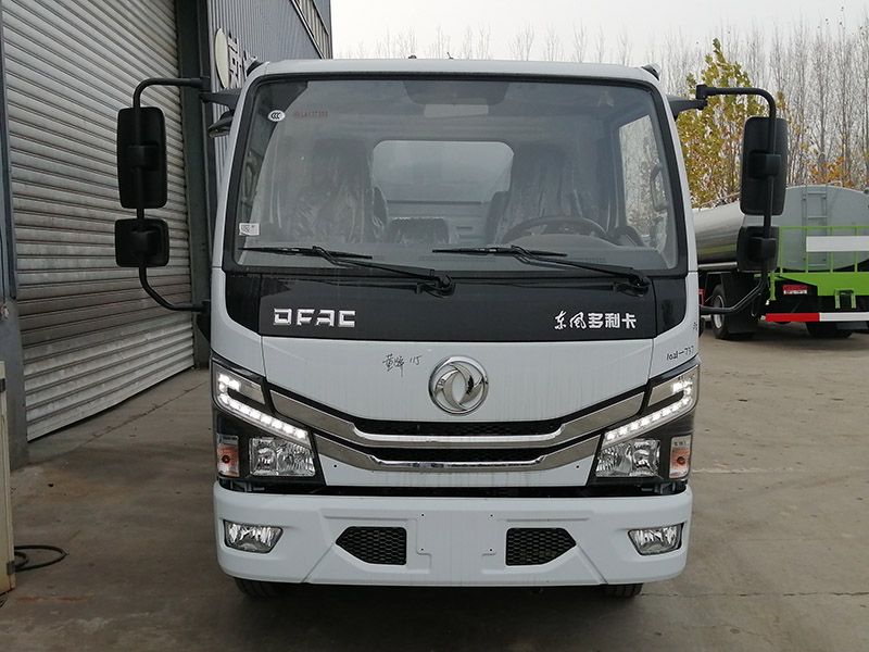5立方吸污車