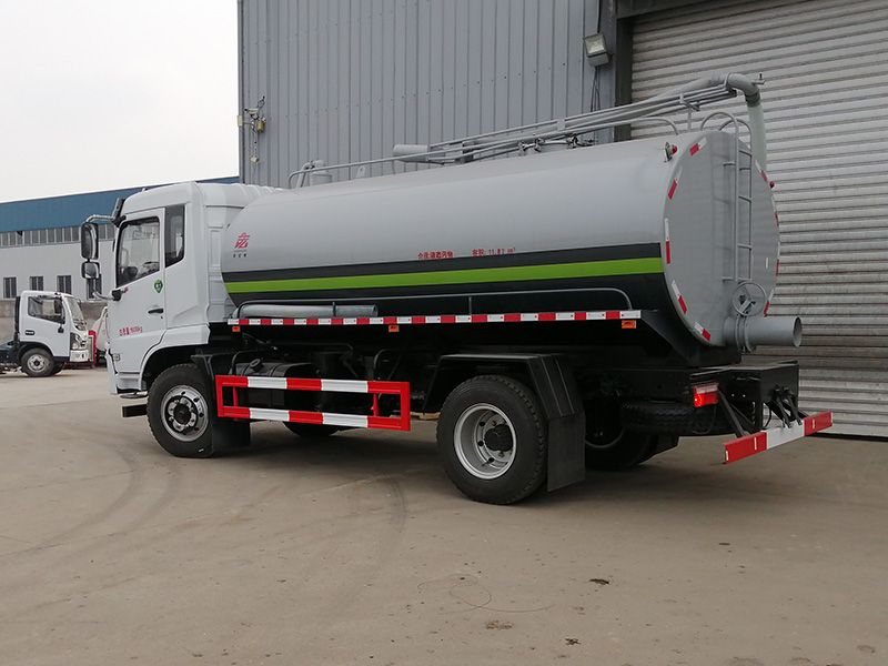 東風(fēng)10方吸糞車