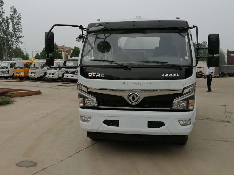 東風(fēng)10方抽糞車