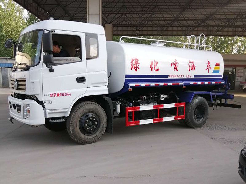 東風(fēng)十二方灑水車價(jià)格