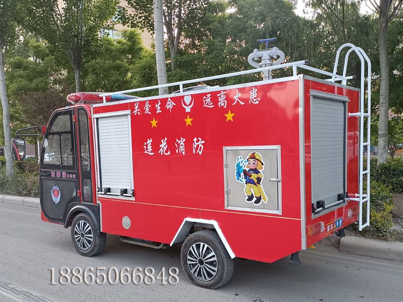 電動(dòng)泡沫消防車(chē)