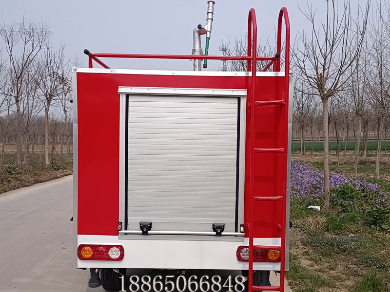 2噸消防車(chē)